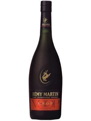 Cogniac Remi Martin VSOP 0.7l. metal box