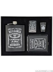 Gift box Bulgaria - flask, cigarette case, petrol lighter and cup